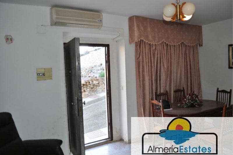 3 camera da letto Casa in vendita in Cantoria - 55.000 € (Rif: 3216742)