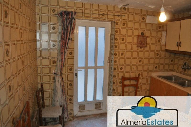 3 camera da letto Casa in vendita in Cantoria - 55.000 € (Rif: 3216742)