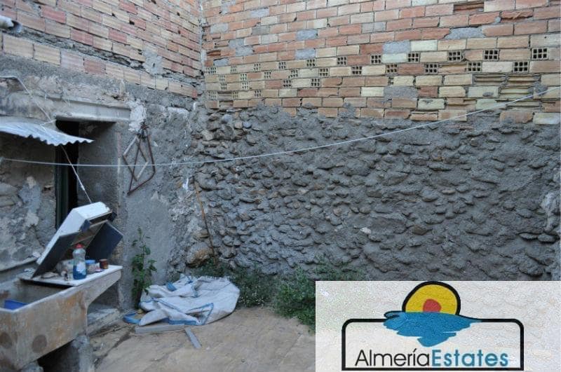 3 camera da letto Casa in vendita in Cantoria - 55.000 € (Rif: 3216742)