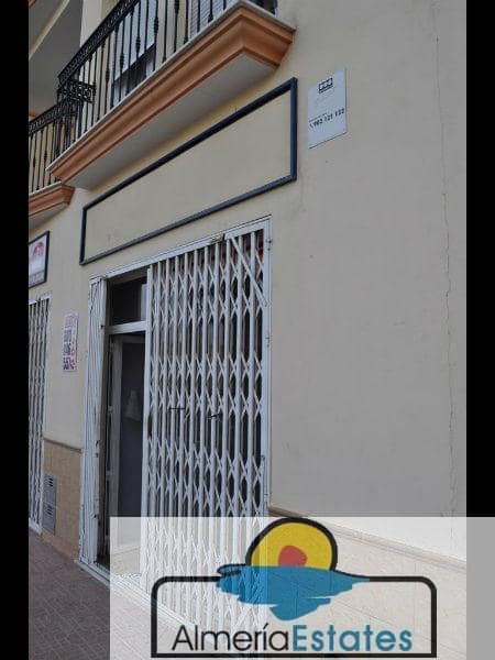 Erhverv til leje i Albox - € 600 (Ref: 3216785)