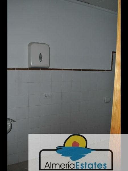 Erhverv til leje i Albox - € 600 (Ref: 3216785)