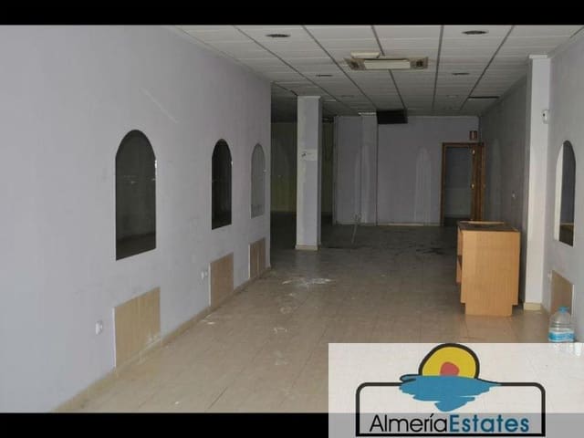 Erhverv til leje i Albox - € 600 (Ref: 3216785)