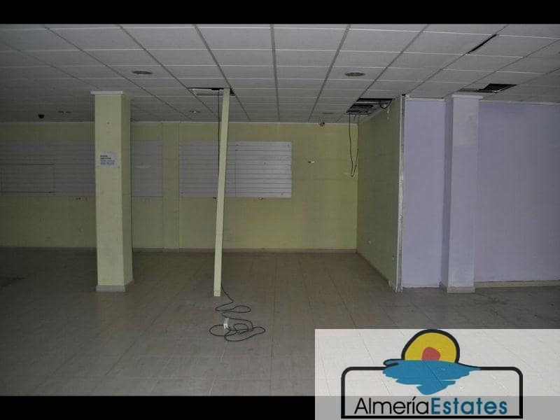 Erhverv til leje i Albox - € 600 (Ref: 3216785)