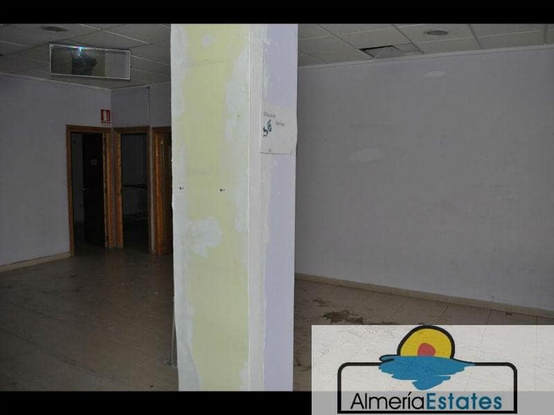 Erhverv til leje i Albox - € 600 (Ref: 3216785)