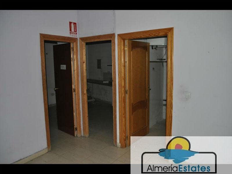 Erhverv til leje i Albox - € 600 (Ref: 3216785)