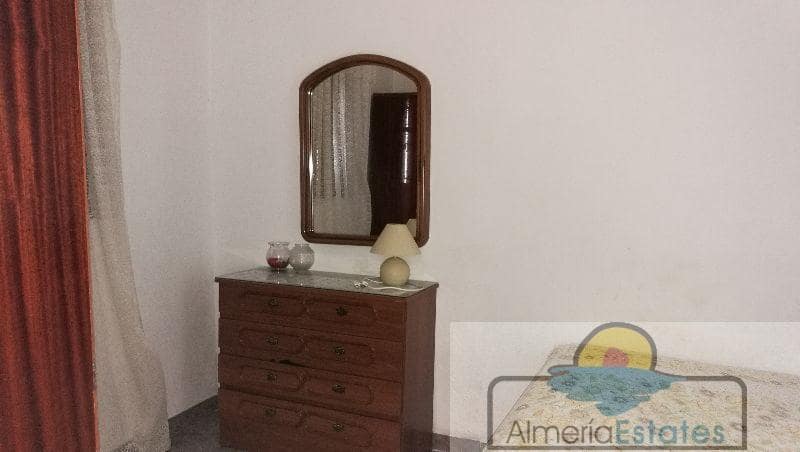 3 soveværelse Byhus til salg i Pocicas - € 49.000 (Ref: 3564113)