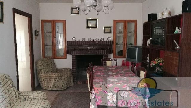 3 soveværelse Byhus til salg i Pocicas, Albox - € 49.000 (Ref: 3564113)