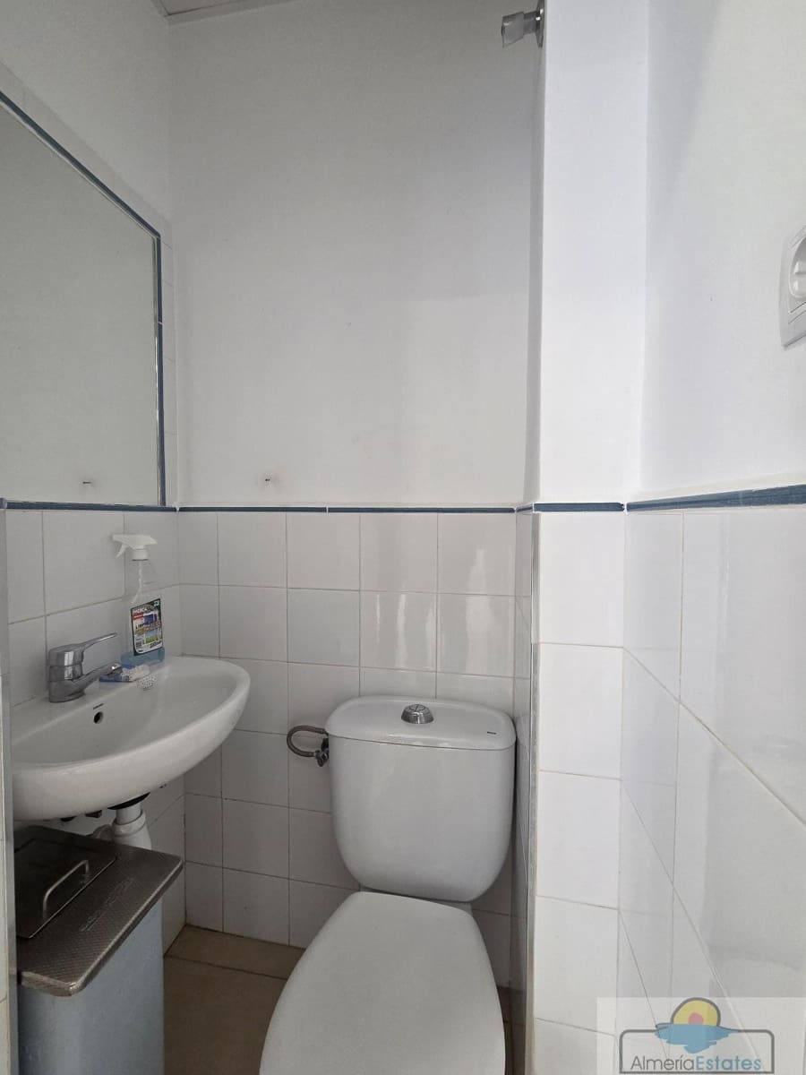 Commercieel te huur in Albox - € 450 (Ref: 3564115)