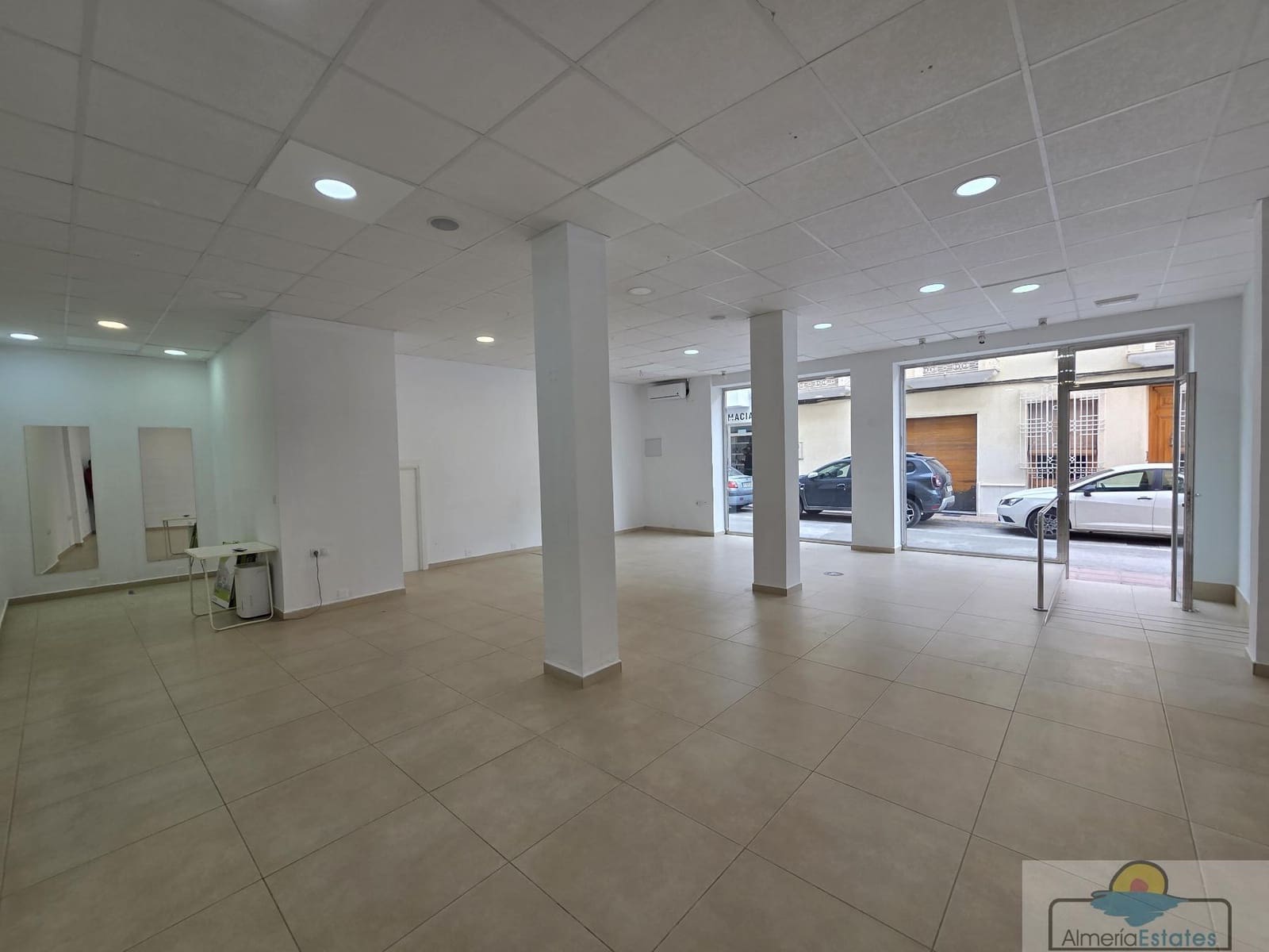 Commercieel te huur in Albox - € 450 (Ref: 3564115)