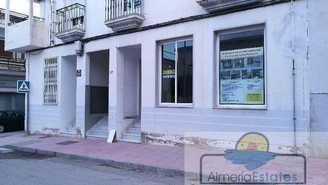 Erhverv til leje i Albox - € 350 (Ref: 3731119)