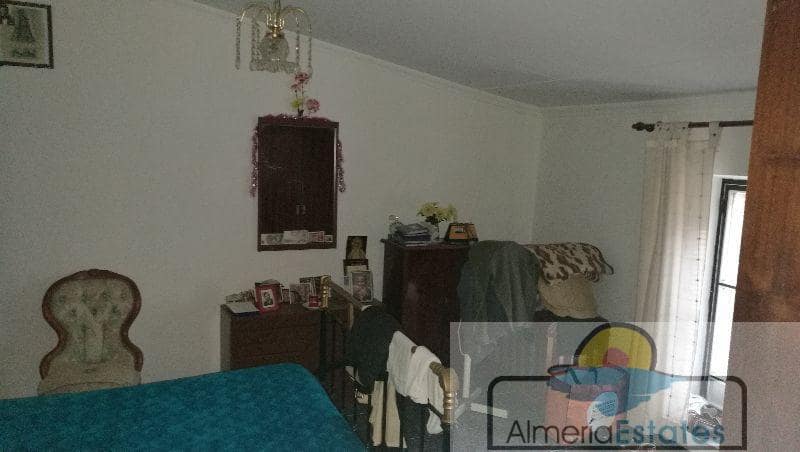 3 sovrum Hus till salu i Oria - 69 000 € (Ref: 3884214)