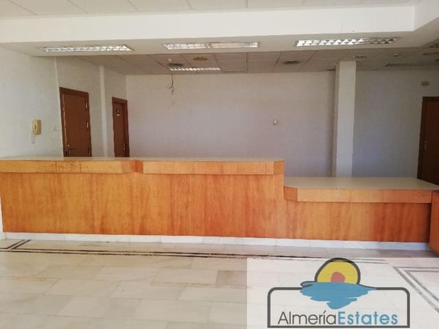 1 bedroom Commercial for rent in Huércal-Overa - € 400 (Ref: 4313915)