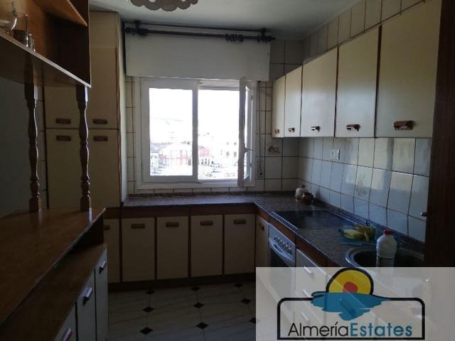 3 slaapkamer Flat te koop in Albox - € 95.000 (Ref: 4414389)