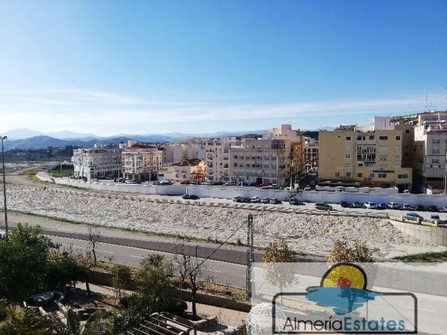 3 slaapkamer Flat te koop in Albox - € 95.000 (Ref: 4414389)