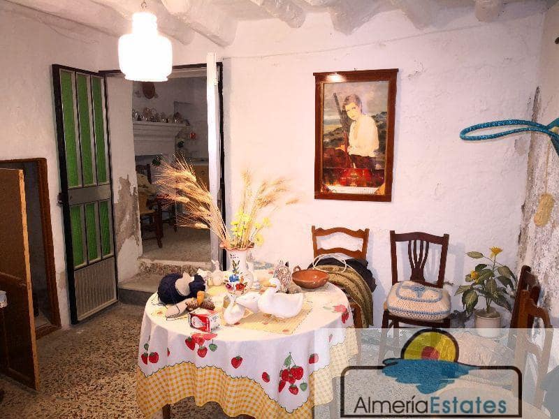 3 soverom Hus til salgs i Somontin - € 29 000 (Ref: 4666582)