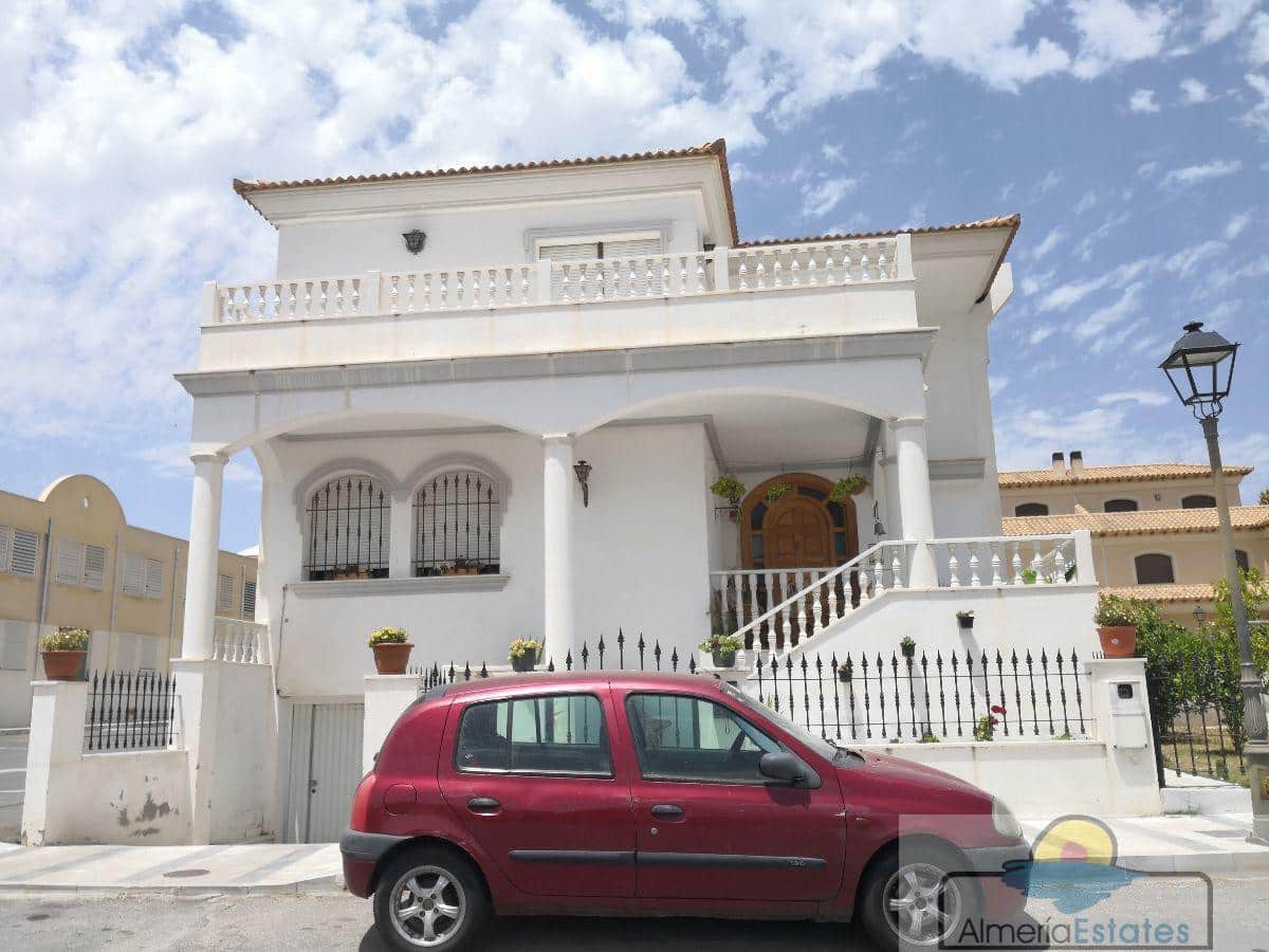 4 bedroom Townhouse for sale in Olula del Rio - € 240,000 (Ref: 4721605)