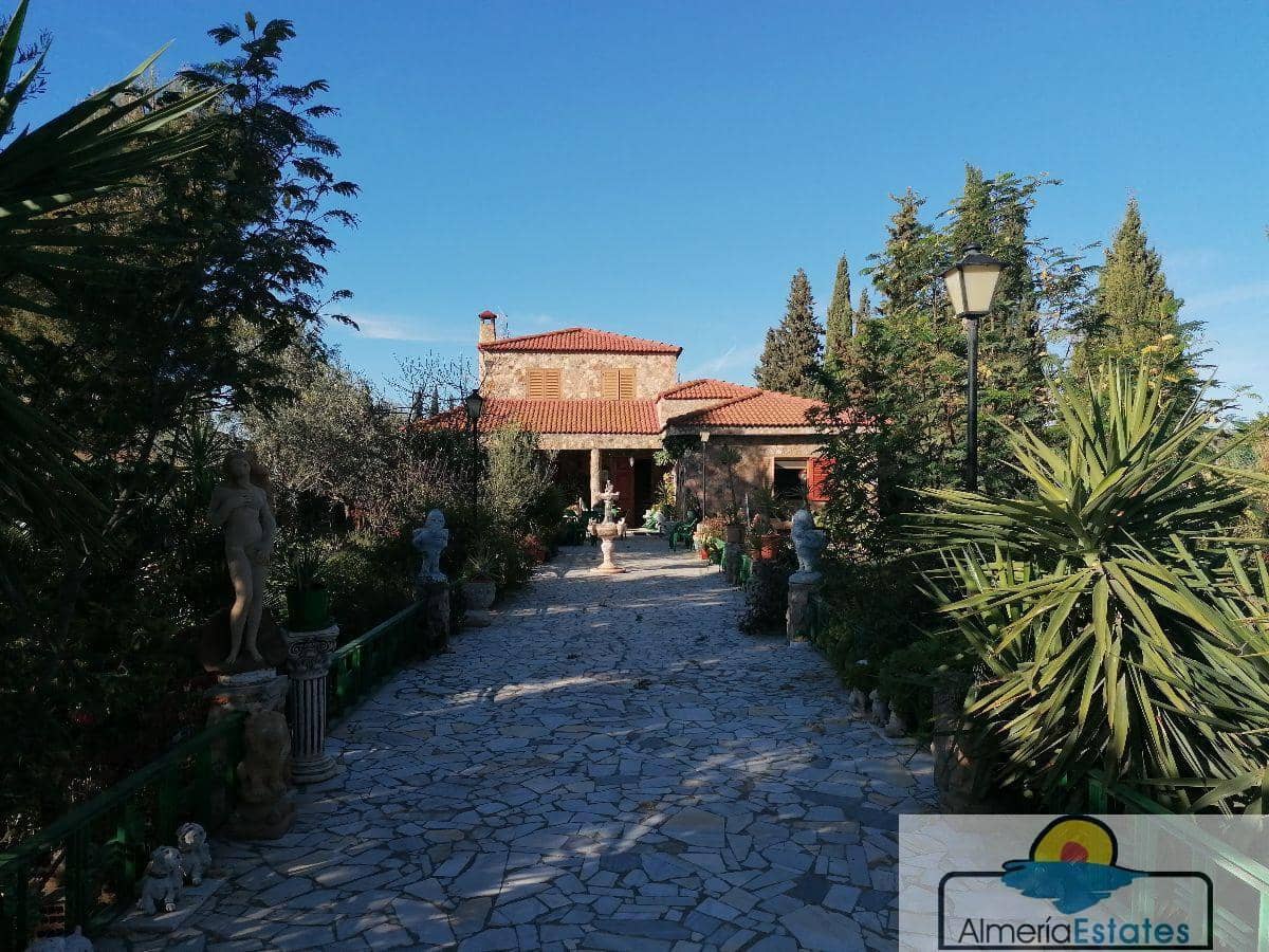 3 soveværelse Villa til salg i Locaiba - € 220.000 (Ref: 5135356)