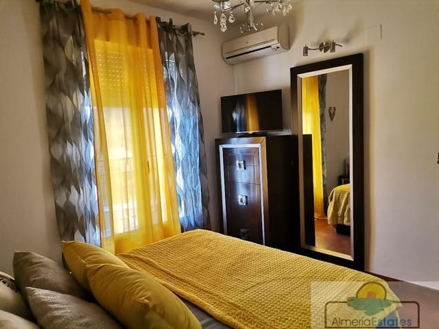 3 soveværelse Byhus til salg i Fines - € 134.500 (Ref: 5445975)