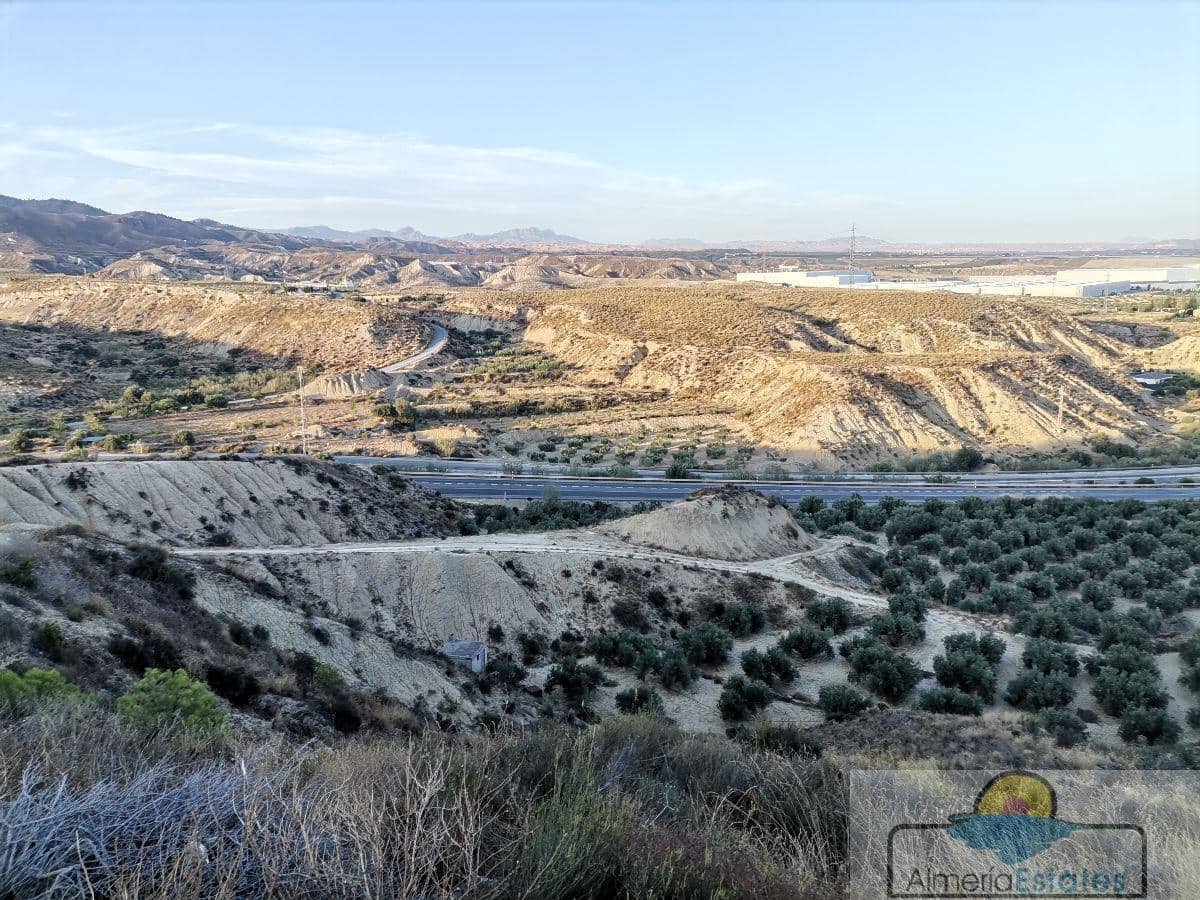 Działka budowlana na sprzedaż w Fines - 40 000 € (Ref: 5692441)