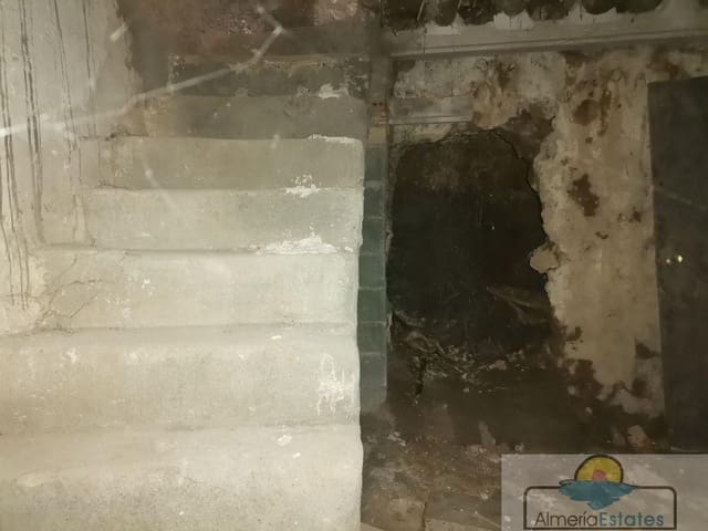 3 soveværelse Byhus til salg i Somontín - € 20.000 (Ref: 5740949)