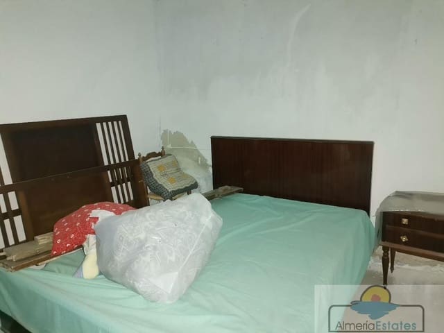 4 sovrum Hus till salu i Oria - 29 000 € (Ref: 6022243)