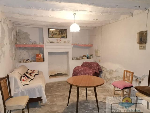 4 sovrum Hus till salu i Oria - 29 000 € (Ref: 6022243)