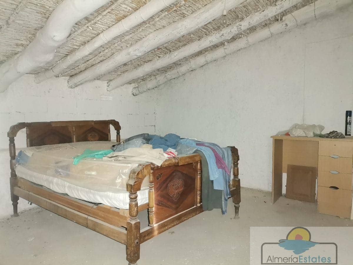 4 sovrum Hus till salu i Oria - 29 000 € (Ref: 6022243)