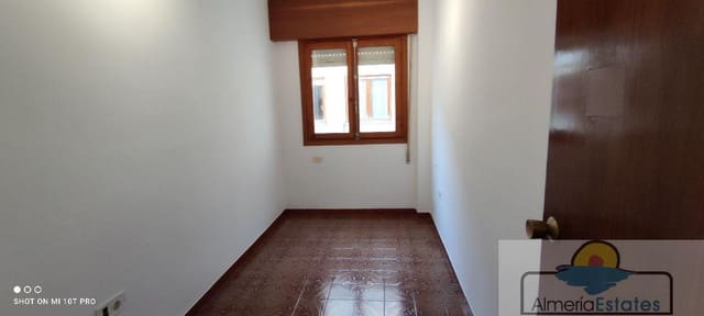 Appartement de 3 chambres à louer à Albox - 500 € (Ref: 6577561)
