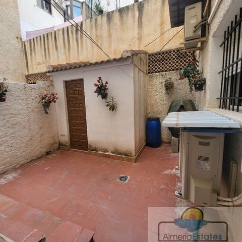 4 slaapkamer Flat te koop in Albox - € 100.000 (Ref: 6694415)