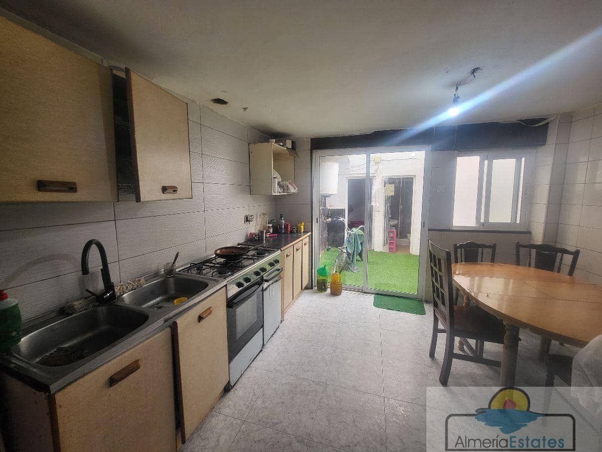 4 soveværelse Byhus til salg i Albox - € 74.900 (Ref: 6857239)