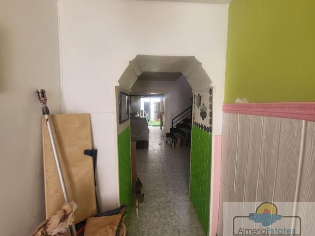 4 makuuhuone Omakotitalo myytävänä paikassa Albox - 74 900 € (Ref: 6857239)