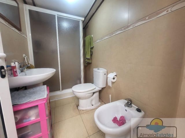 4 makuuhuone Omakotitalo myytävänä paikassa Albox - 74 900 € (Ref: 6857239)