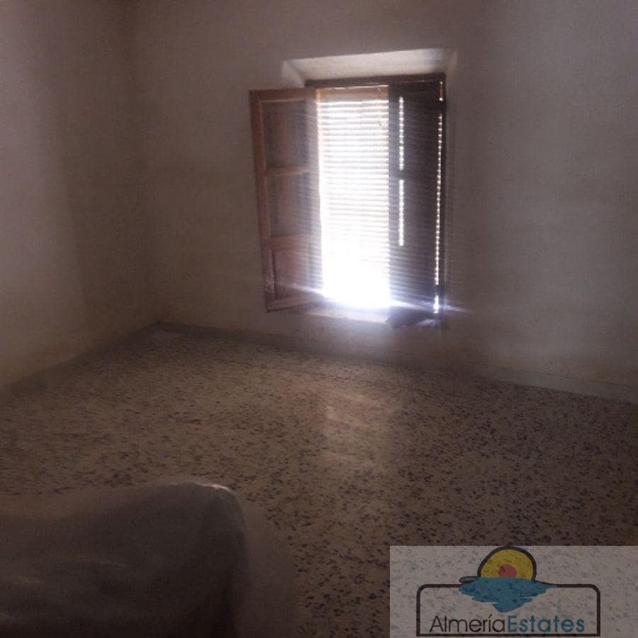 5 soveværelse Byhus til salg i La Alfoquia - € 120.000 (Ref: 6998791)