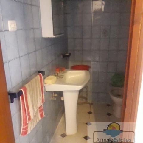 5 sypialnia Dom na sprzedaż w La Alfoquia, Zurgena - 120 000 € (Ref: 6998791)