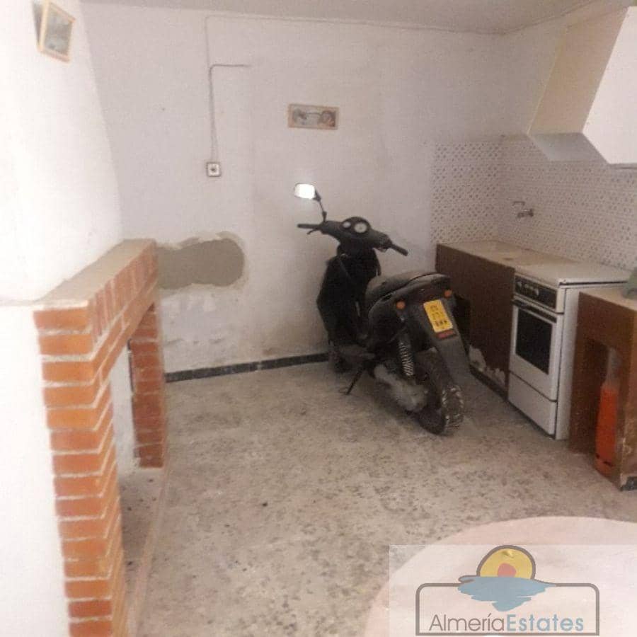 4 soveværelse Byhus til salg i Pocicas - € 75.000 (Ref: 6998793)