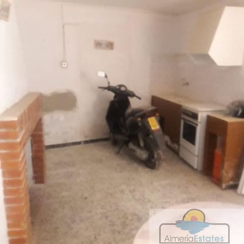 4 soveværelse Byhus til salg i Pocicas, Albox - € 75.000 (Ref: 6998793)