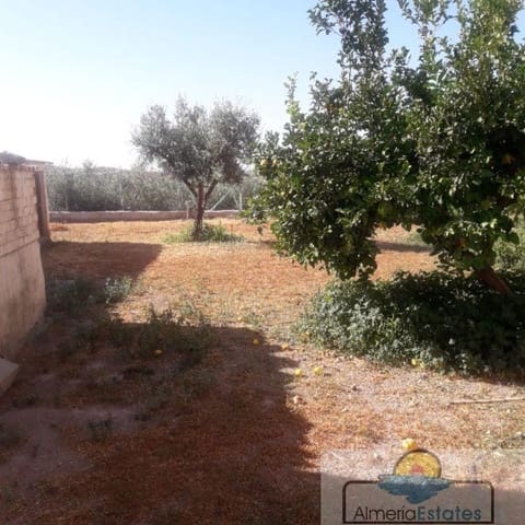 4 soveværelse Byhus til salg i Pocicas, Albox - € 75.000 (Ref: 6998793)