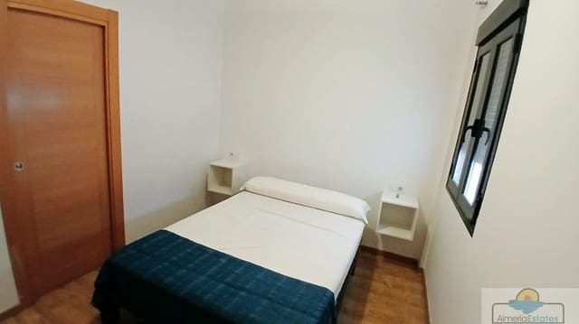 Piso de 2 habitaciones en Albox en alquiler con garaje - 500 € (Ref: 6998797)