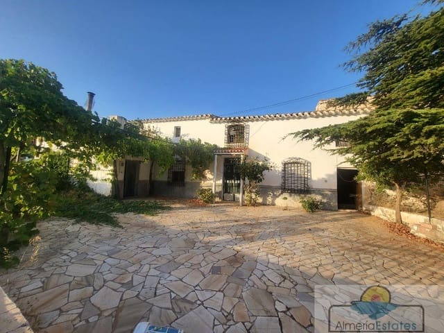 5 slaapkamer Huis te koop in Saliente Alto, Albox - € 200.000 (Ref: 7041306)