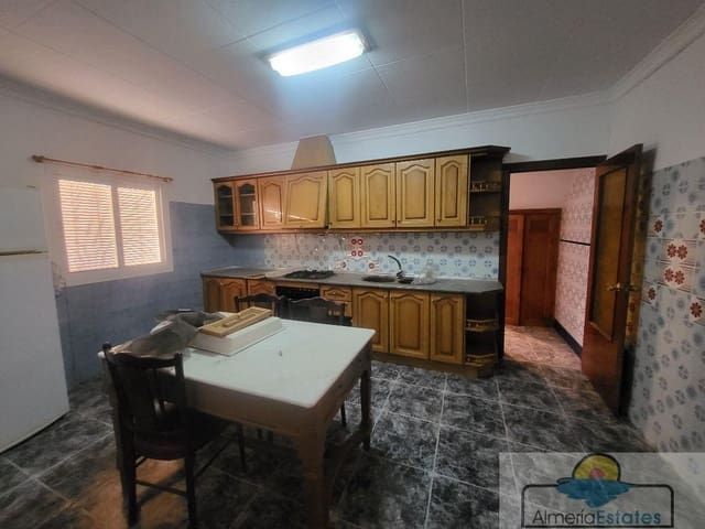 5 slaapkamer Huis te koop in Saliente Alto, Albox - € 200.000 (Ref: 7041306)