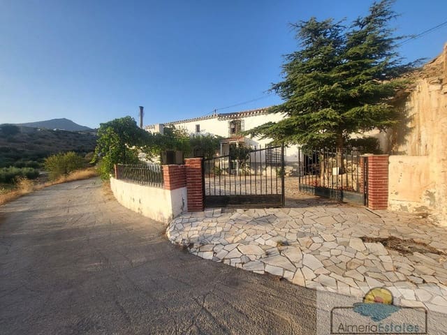 5 slaapkamer Huis te koop in Saliente Alto, Albox - € 200.000 (Ref: 7041306)