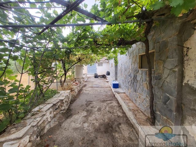 3 soveværelse Byhus til salg i Somontín - € 48.000 (Ref: 7094183)