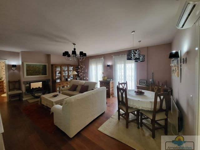 3 slaapkamer Flat te koop in Albox - € 159.000 (Ref: 7171211)