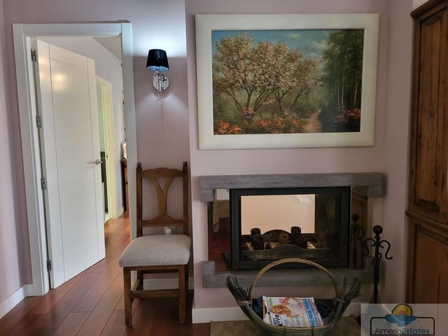 3 slaapkamer Flat te koop in Albox - € 159.000 (Ref: 7171211)