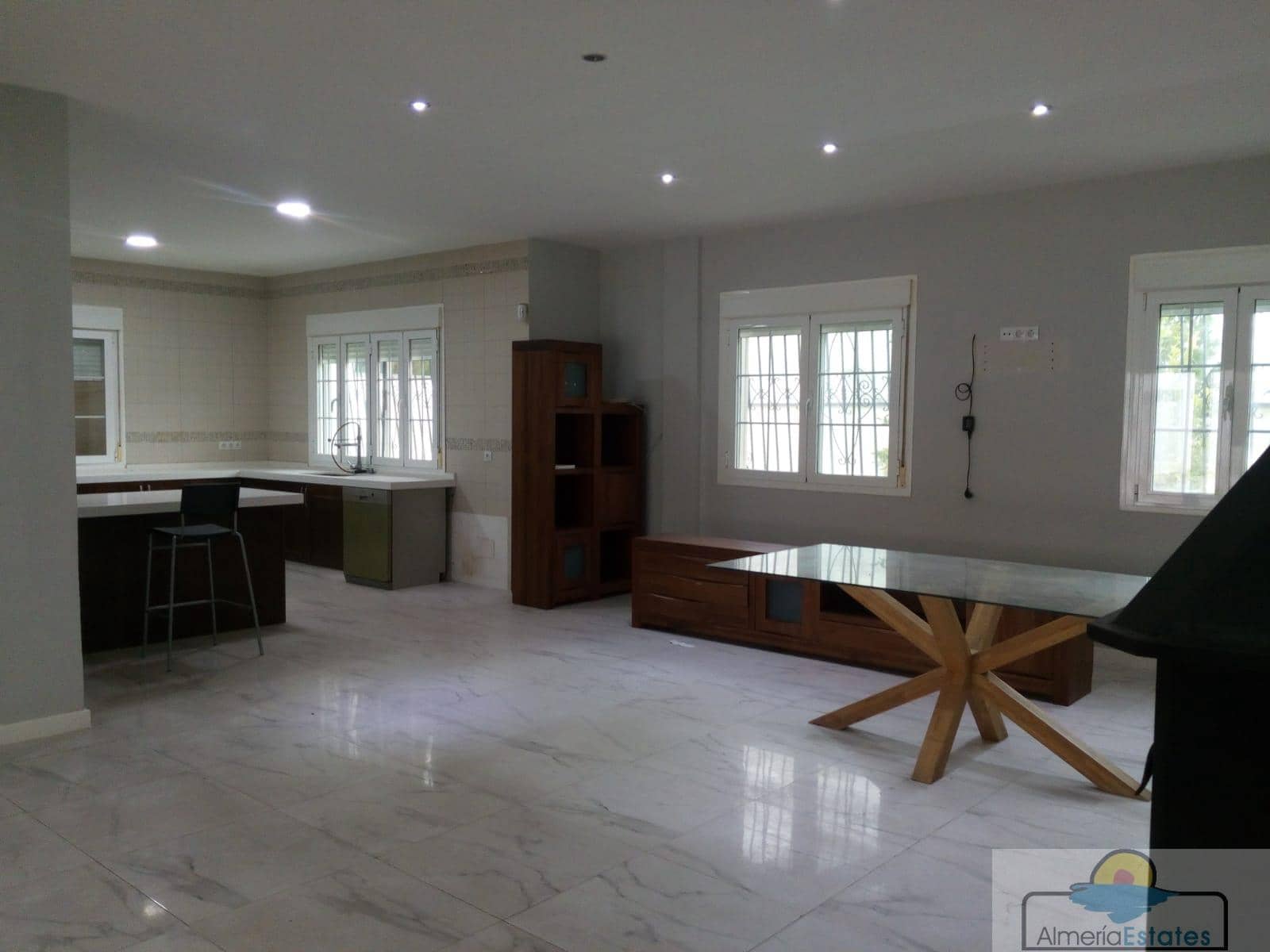 3 soveværelse Villa til salg i Tijola med swimmingpool - € 350.000 (Ref: 7174832)