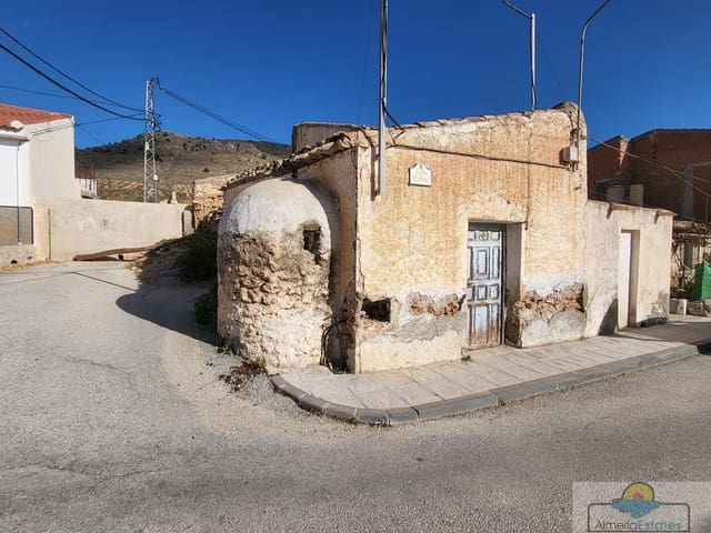 Omakotitalo myytävänä paikassa Oria - 106 000 € (Ref: 7270848)