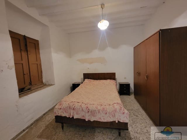 4 camera da letto Casa in vendita in Cantoria - 45.000 € (Rif: 7364718)