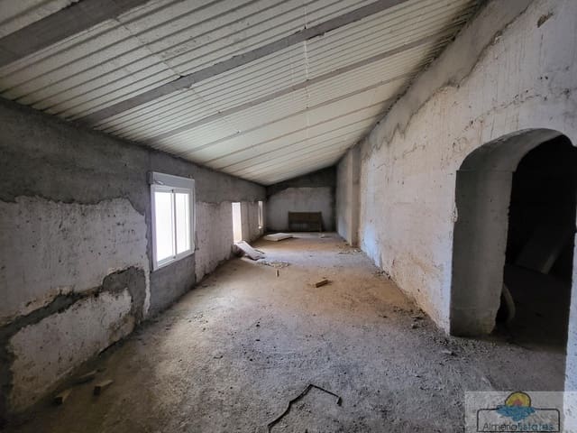 Byhus til salg i Albox - € 65.000 (Ref: 7364720)