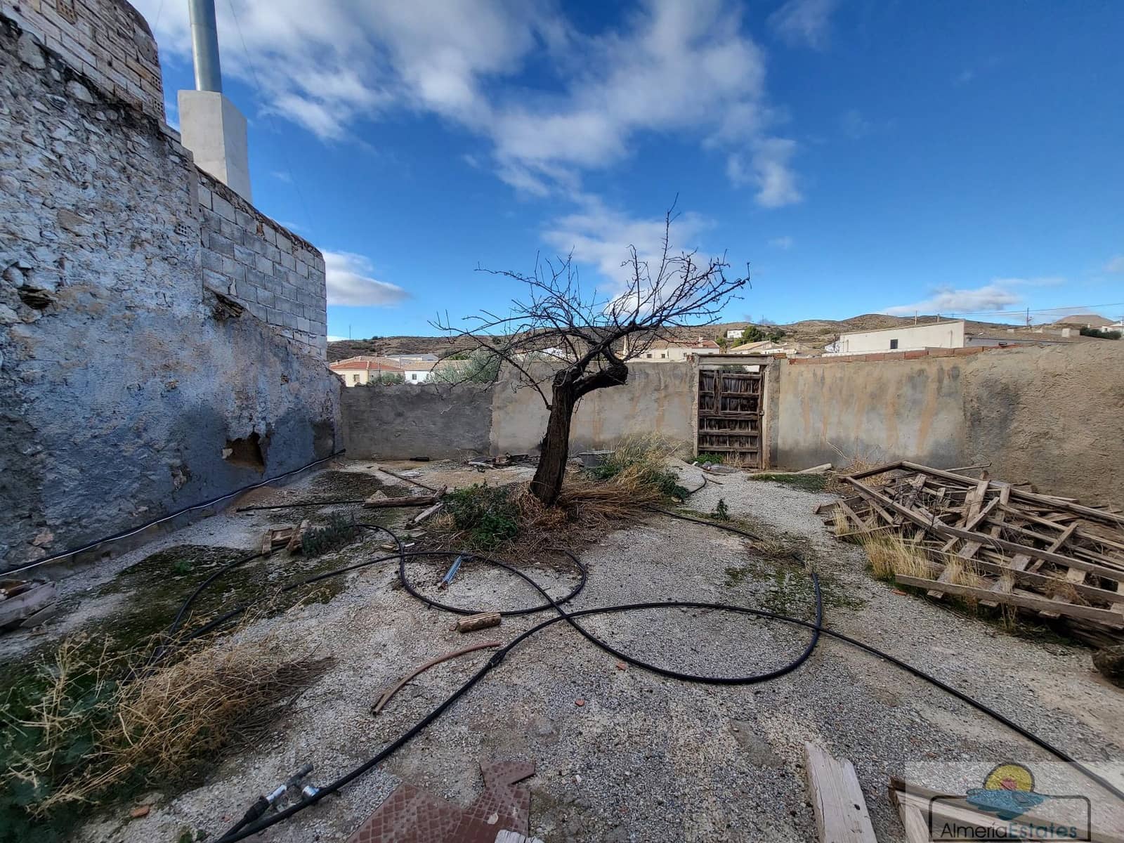 Townhouse for sale in Albox - € 65,000 (Ref: 7364720)