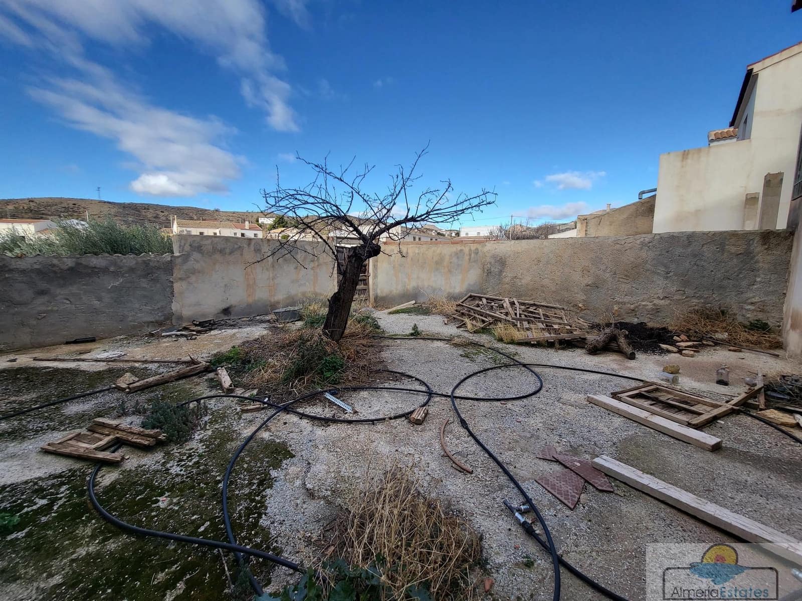 Townhouse for sale in Albox - € 65,000 (Ref: 7364720)